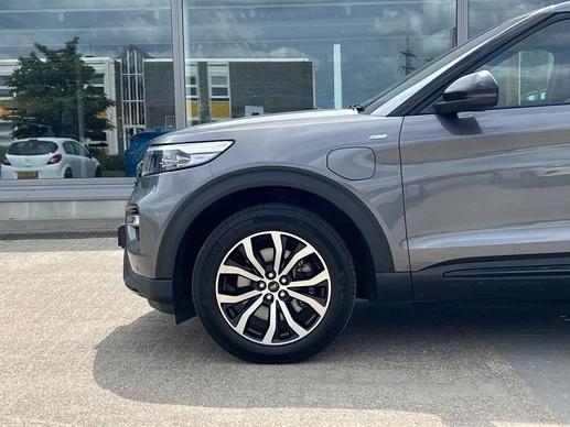 Ford Explorer - Afbeelding 9 van 30