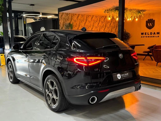 Alfa Romeo Stelvio - Afbeelding 3 van 30