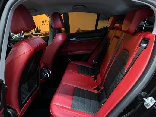 Alfa Romeo Stelvio - Afbeelding 28 van 30
