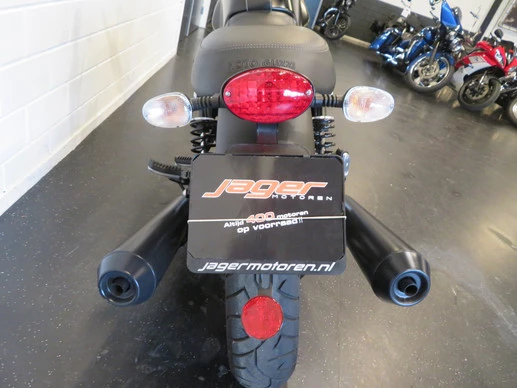 Moto Guzzi V7 - Afbeelding 7 van 13