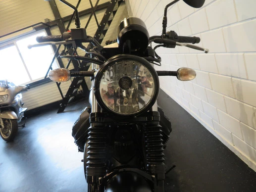 Moto Guzzi V7 - Afbeelding 8 van 13