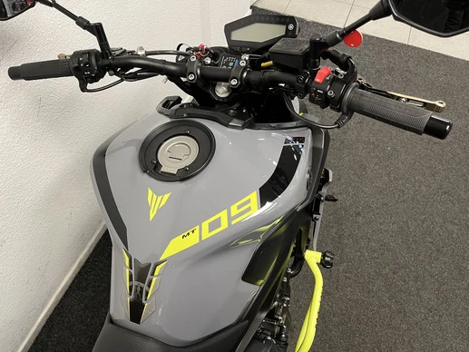 Yamaha MT 09 - Afbeelding 10 van 25