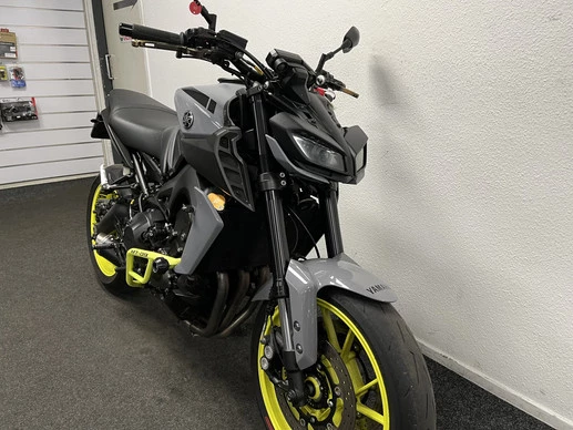 Yamaha MT 09 - Afbeelding 11 van 25