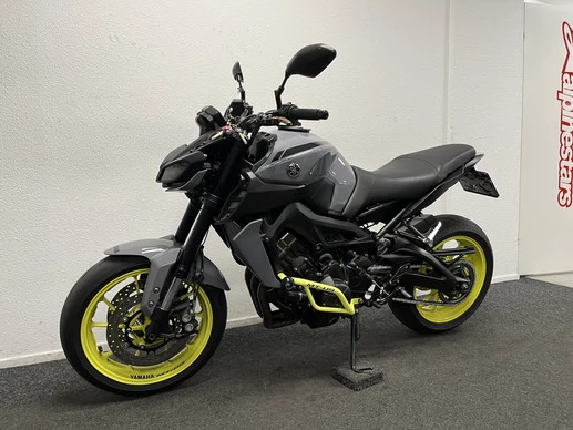 Yamaha MT 09 - Afbeelding 14 van 25