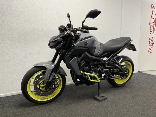 Yamaha MT 09 - Afbeelding 15 van 25