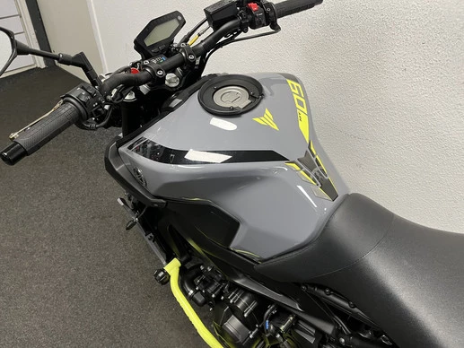 Yamaha MT 09 - Afbeelding 19 van 25