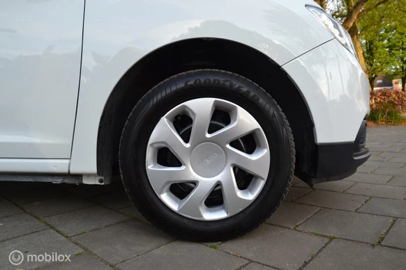 Dacia Sandero - Afbeelding 15 van 23
