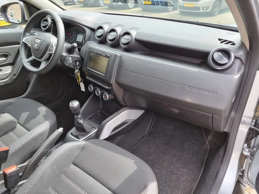 Dacia Duster - Afbeelding 9 van 30