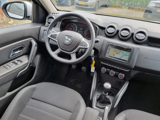Dacia Duster - Afbeelding 10 van 30