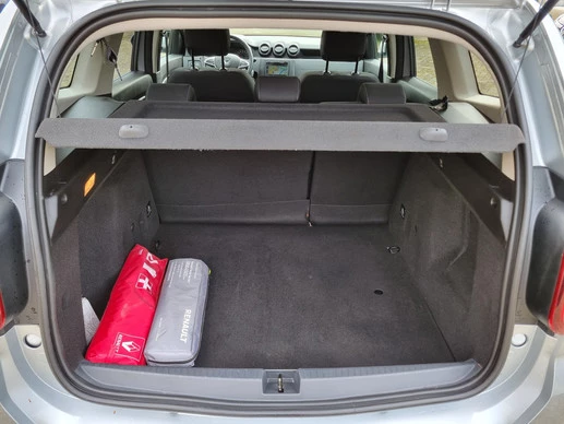 Dacia Duster - Afbeelding 14 van 30