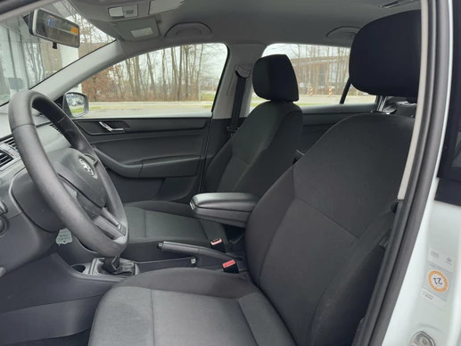 Škoda Rapid - Afbeelding 12 van 27