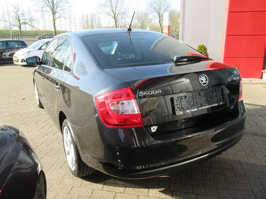 Škoda Rapid - Afbeelding 6 van 30