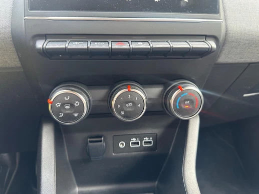 Renault Clio - Afbeelding 20 van 25