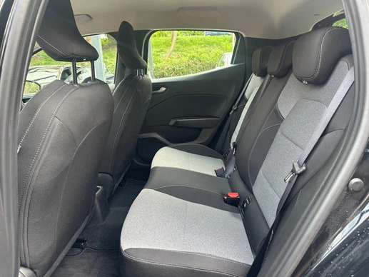 Renault Clio - Afbeelding 22 van 25