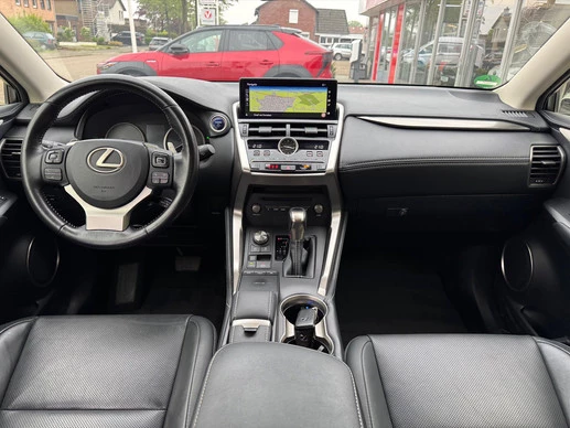 Lexus NX - Afbeelding 13 van 30
