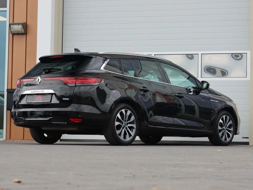 Renault Megane E-Tech - Afbeelding 25 van 30