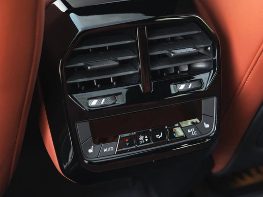 BMW iX - Afbeelding 25 van 30