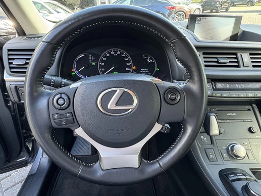Lexus CT - Afbeelding 16 van 30