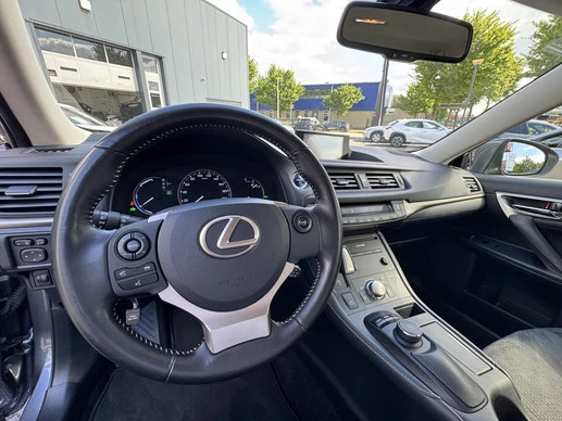 Lexus CT - Afbeelding 17 van 30