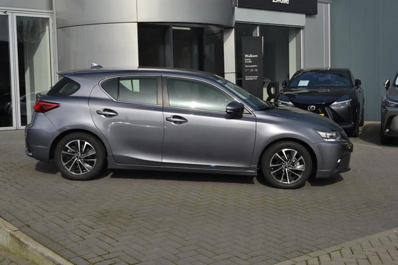 Lexus CT - Afbeelding 2 van 30