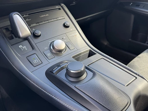 Lexus CT - Afbeelding 21 van 30