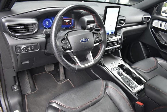 Ford Explorer - Afbeelding 3 van 30