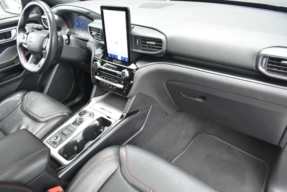 Ford Explorer - Afbeelding 7 van 30