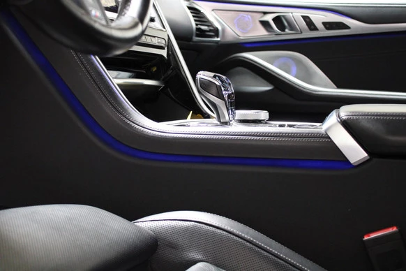 BMW 8 Serie - Afbeelding 19 van 30