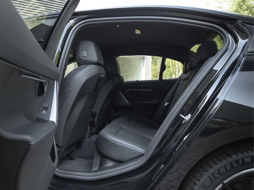 BMW i5 - Afbeelding 25 van 30