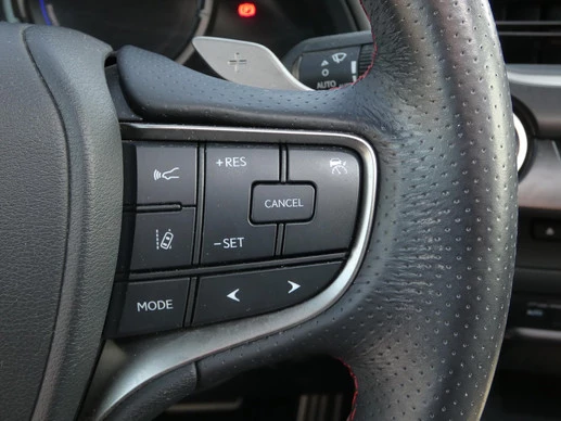 Lexus UX - Afbeelding 22 van 30