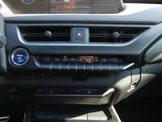 Lexus UX - Afbeelding 29 van 30
