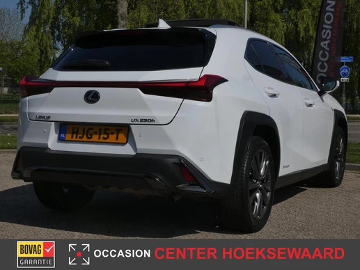 Lexus UX - Afbeelding 2 van 30