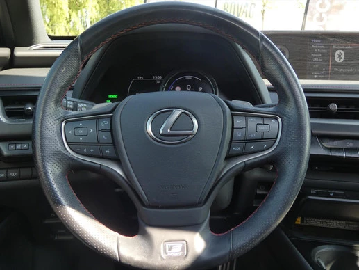 Lexus UX - Afbeelding 20 van 30