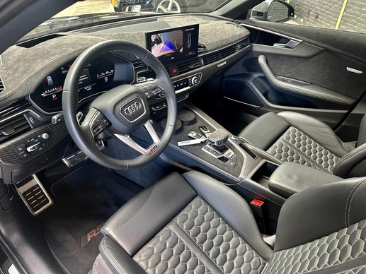Audi RS4 - Afbeelding 18 van 30