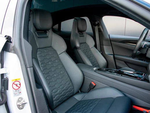 Audi e-tron GT - Afbeelding 17 van 30