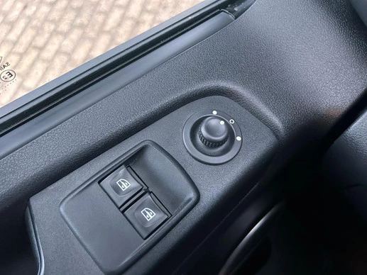 Renault Trafic - Afbeelding 18 van 22