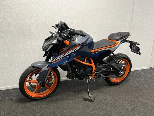 KTM 390 - Afbeelding 10 van 17