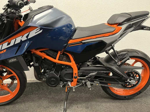 KTM 390 - Afbeelding 12 van 17