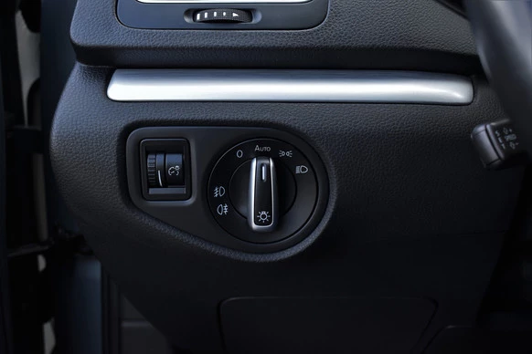 Volkswagen Sharan - Afbeelding 28 van 30