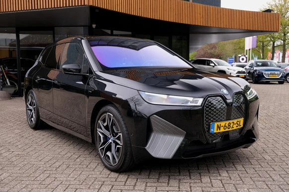 BMW iX - Afbeelding 8 van 18
