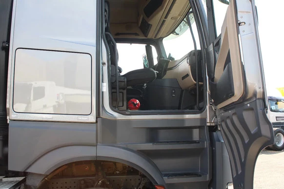 Mercedes-Benz Arocs - Afbeelding 16 van 30