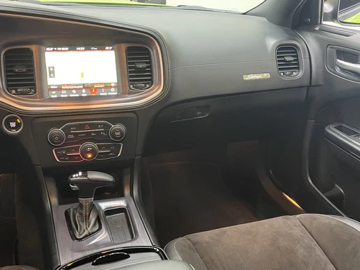 Dodge Charger - Afbeelding 18 van 30