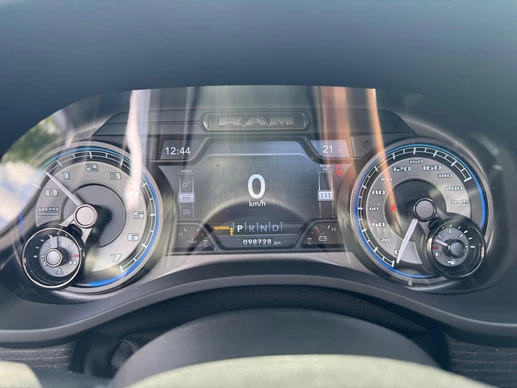 Dodge Ram 1500 - Afbeelding 22 van 30