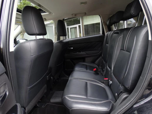 Mitsubishi Outlander - Afbeelding 14 van 23
