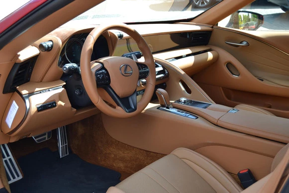 Lexus LC - Afbeelding 26 van 30