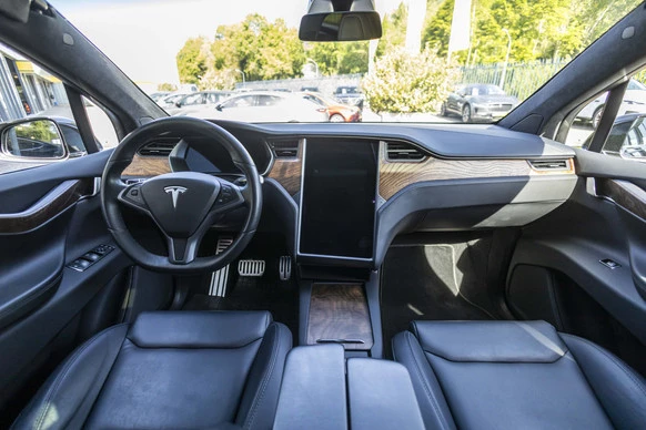 Tesla Model X - Afbeelding 19 van 30