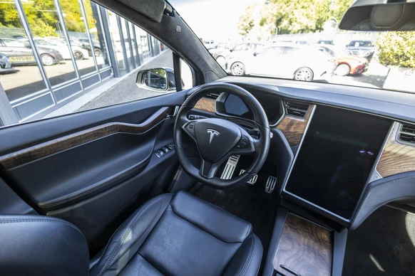 Tesla Model X - Afbeelding 20 van 30