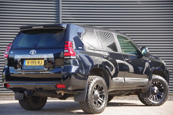Toyota Land Cruiser - Afbeelding 2 van 30