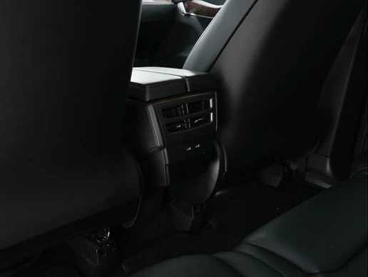 Tesla Model X - Afbeelding 24 van 30