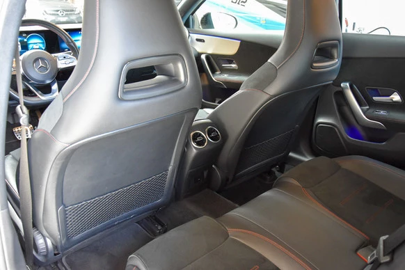 Mercedes-Benz A-Klasse - Afbeelding 14 van 30